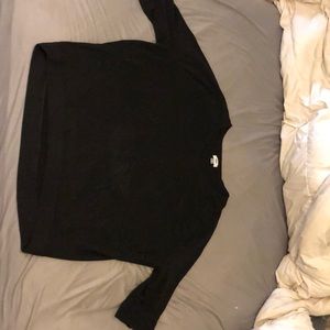 Baggy, medium length sleeve shirt